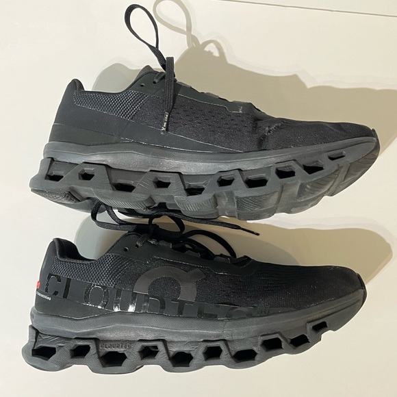 On Running Cloudmonster Cloud Monster Low Top Training Sneakers Mens 9.5 43 - Picture 9 of 17